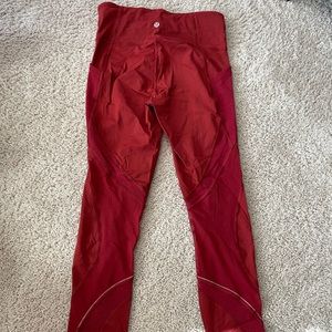 Red Lululemon High Waist Crop Leggings, Size 6